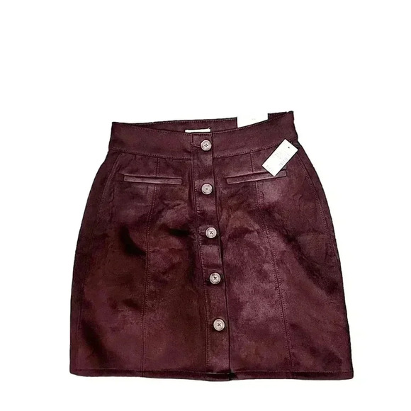MAURICES Faux Suede Button Down High Rise Skirt.  Nwt, size 6 - Picture 3 of 8